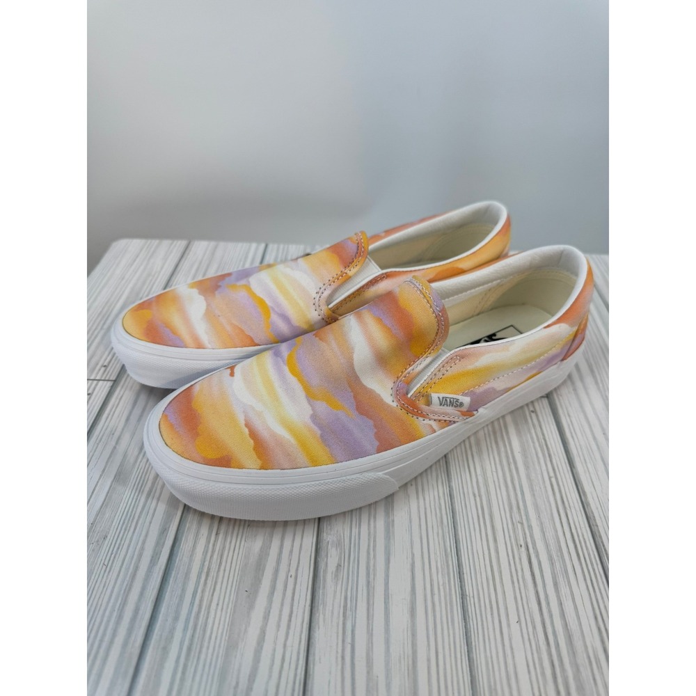 Vans Classic Slip-On Festival Dream Cloud Print Shoes Mens 8 Wms 9.5 VN000BVZCYJ